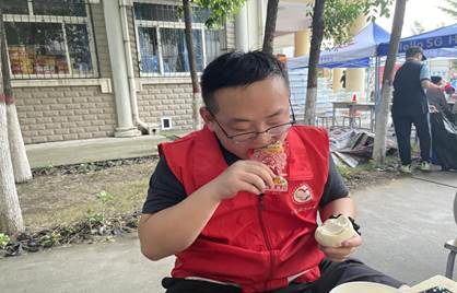 说明: IMG_4042